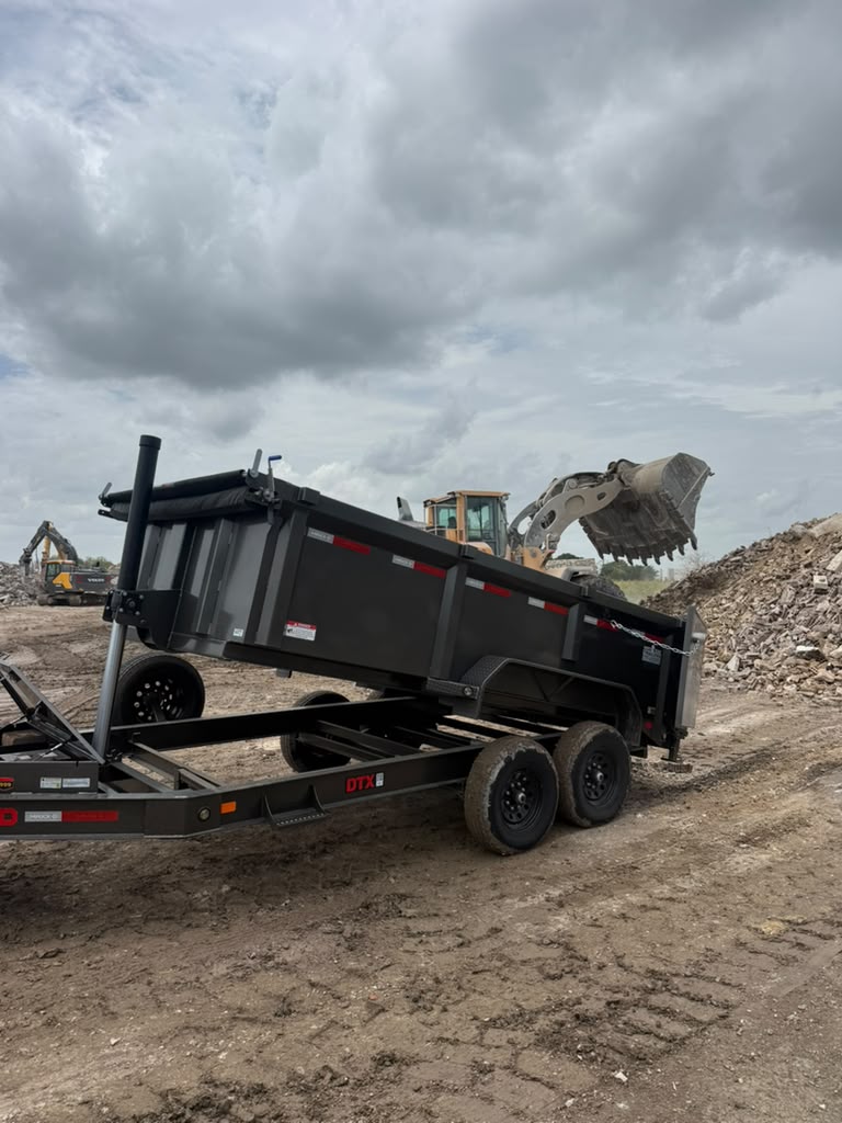 Dump trailer rental Fort Worth - loading debris